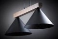 pol_pl_DECO-2-lampa-wiszaca-czarna_ciemnobrazowe-drewno-sosnowe-41814-15446_7.webp