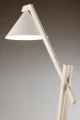 pol_pl_DECO-lampa-podlogowa-biala_bielone-drewno-sosnowe-41817-15437_20.webp